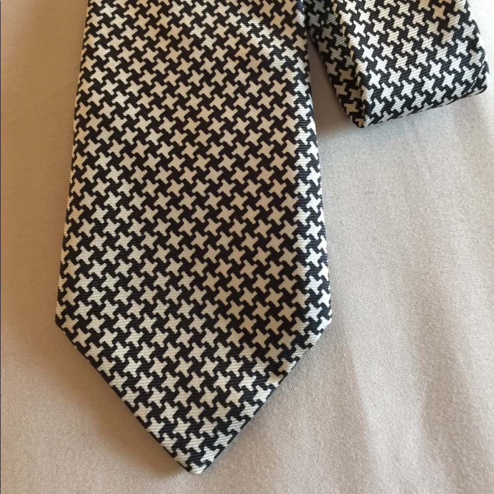Tie